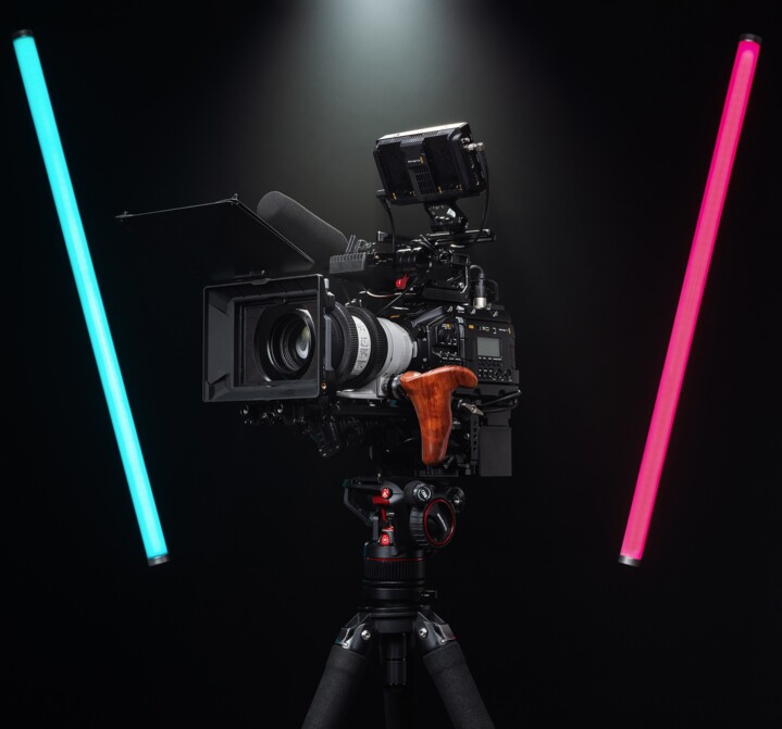 Ursa_Halbprofil_Cyan_Magenta_1zu1